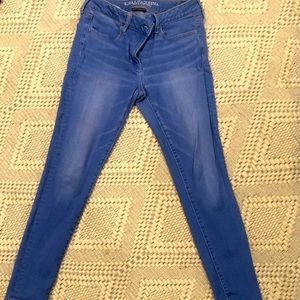 American Eagle size 10 rich, bright blue jegging!